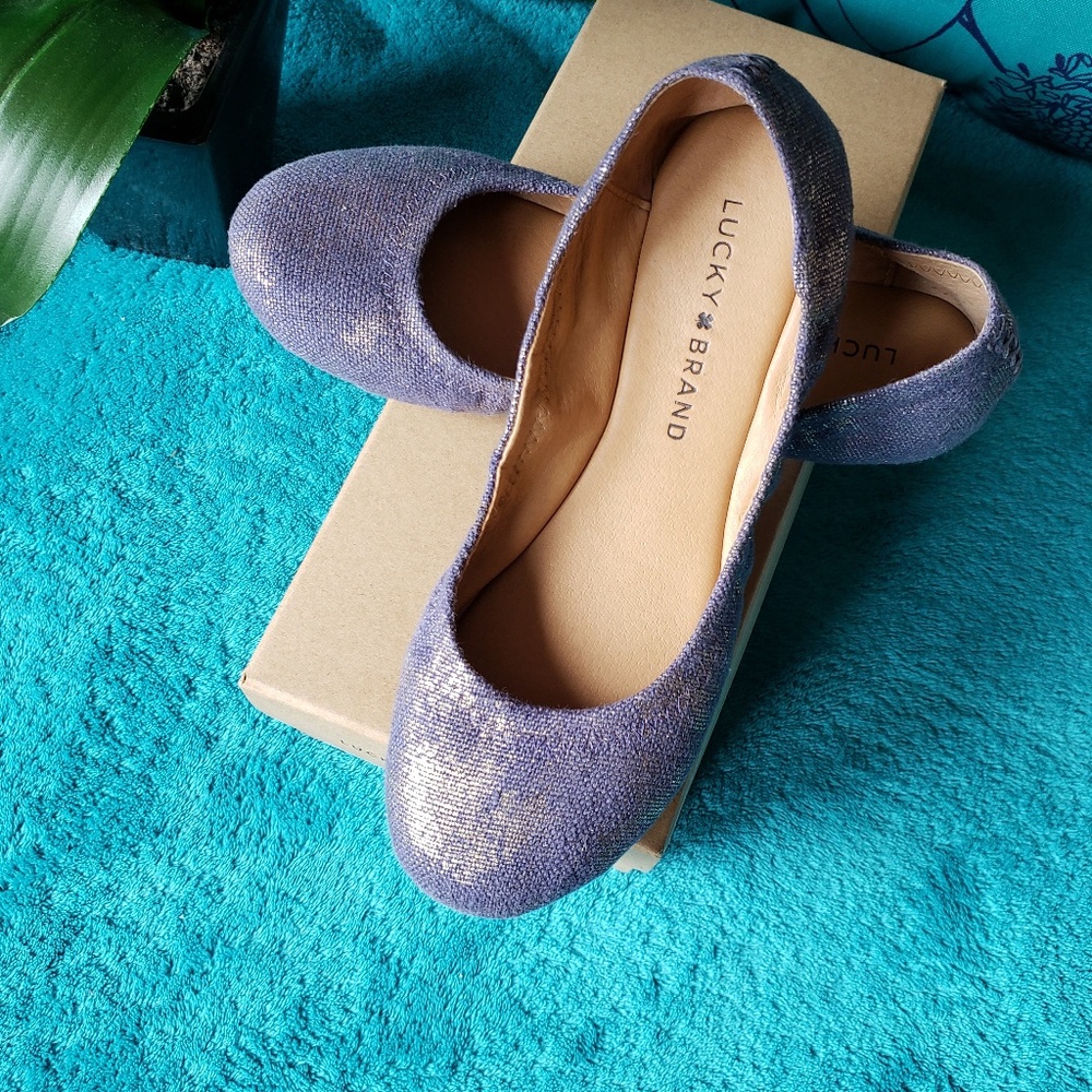 Lucky brand womens flats - Picture 2 of 5